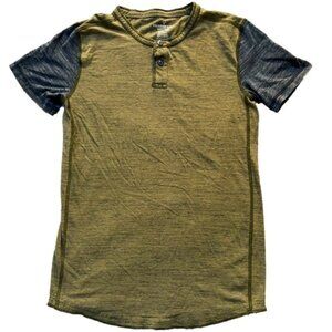 American Eagle Outfitters Active Flex Teen Mens XS Short Sleeved Casual Shirt